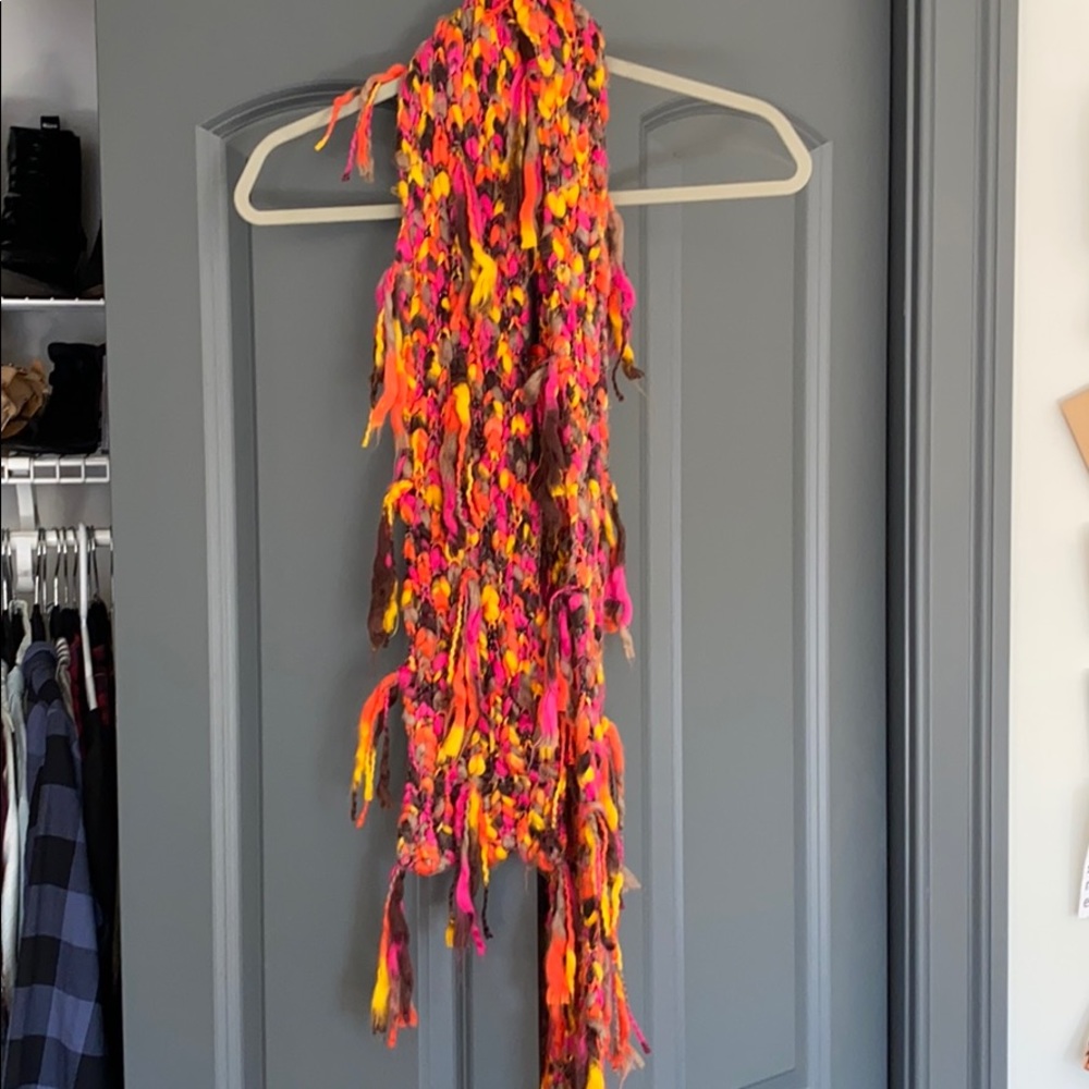 Multicolor scarf